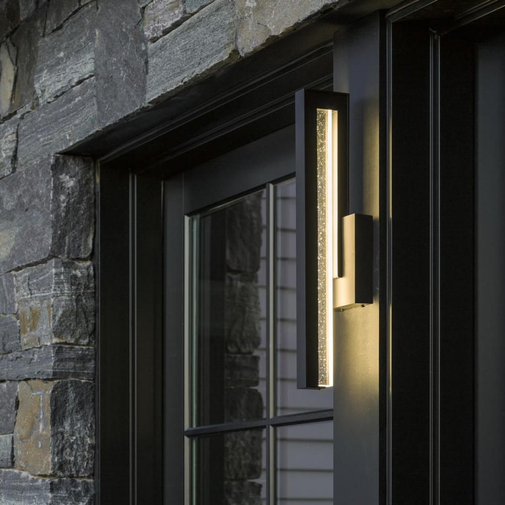 Edge Medium LED Outdoor Sconce